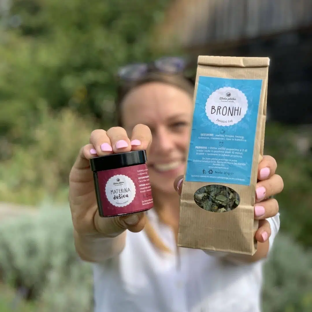 naravna pomoč za kašelj